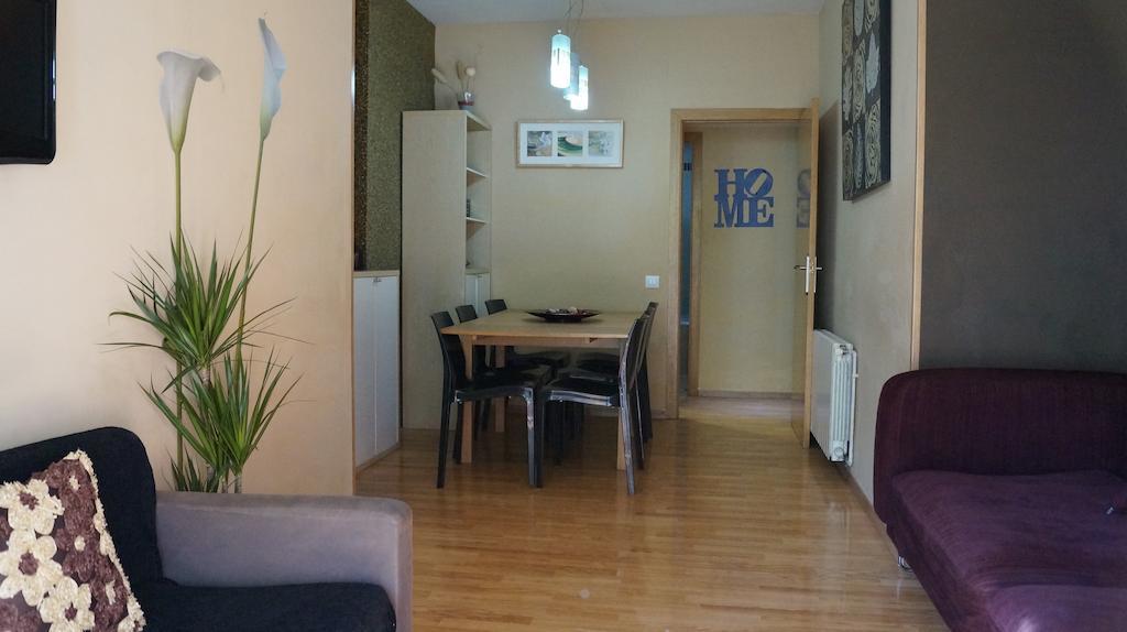 Good-Apartments برشلونة الغرفة الصورة